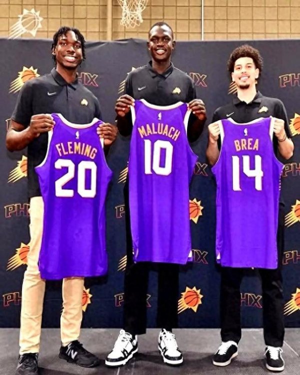 Trung tâm lớn! Ý tưởng hoạt động của Suns Management thực sự kỳ lạ!