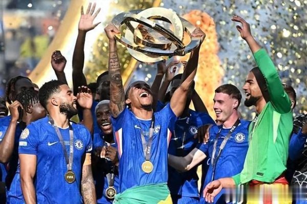 Ý kiến của tôi về ý tưởng xây dựng đội ngũ của Chelsea! Cư dân mạng: Manchester United có thể sao ch