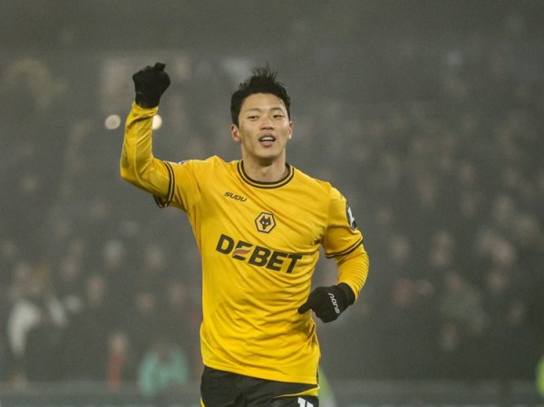 Phương tiện truyền thông Anh: Birmingham quan tâm đến tiền đạo của Wolves Huang Xican, nhưng tiền lư