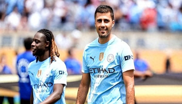 Tiền vệ của Real Madrid đang gặp rắc rối, có thể Manchester City Rodri trở thành một 