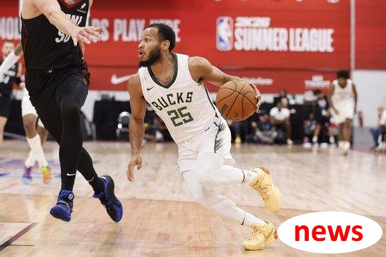 Xia United - Gorkin 18+10 Taylor Smith 21+5 Nhiệt gửi Bucks bốn thất bại liên tiếp